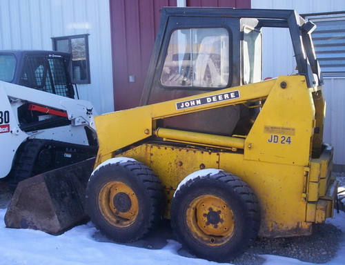 John Deere JD24 Skid-Steer Loader Technical Manual