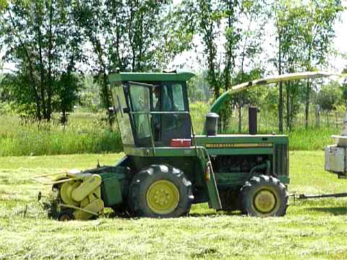 John Deere 5440 & 5460 Self-Propelled Harvesters Technical Manual