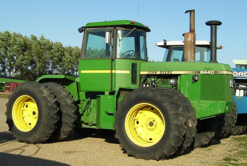 John Deere 8440, 8640 Tractors Repair Technical Manual