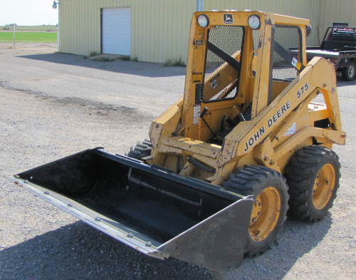 John Deere 570, 575, 375 Skid Steer Loaders Technical Manual