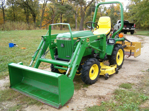 John Deere 655, 755, 855, 955, 756, 856 Compact Utility Tractors Technical Manual