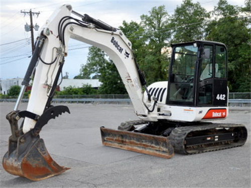 Bobcat 442 Compact Excavator Operation & Maintenance Manual