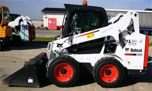 Bobcat 530 Skid Steer Loader Operation & Maintenance Manual