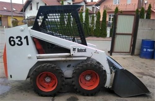 Bobcat 631 Skid Steer Loader Operation & Maintenance Manual