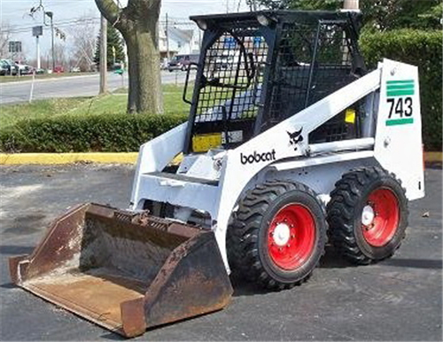 Bobcat 743 Skid Steer Loader Operation & Maintenance Manual