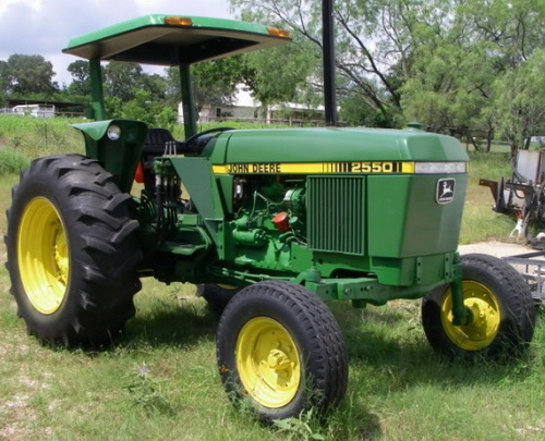 John Deere 2350, 2550 Tractors Technical Manual