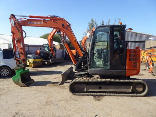 Hitachi ZX85USBLC-3 Hydraulic Excavator Service Repair Manual