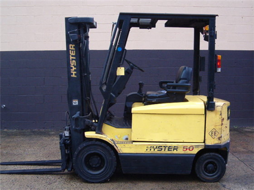 Hyster J40XM2, J50XM2, J60XM2, J65XM2 (A216) Electric Forklift Trucks Parts Manual