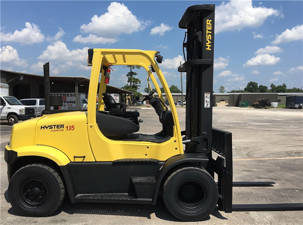 Hyster H135FT, H155FT (K006) Pneumatic Tire Forklift Trucks Parts Manual