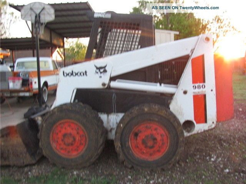 Bobcat 970 Skid Steer Loader Operation & Maintenance Manual