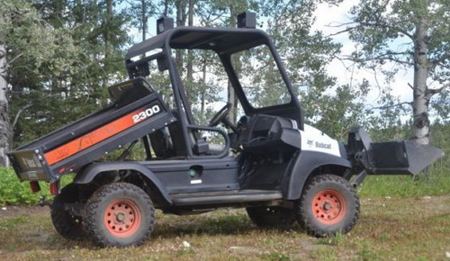 Bobcat 2300 Utility Vehicle Operation & Maintenance Manual