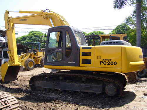 Komatsu PC200Z-6LE Hydraulic Excavator Operation & Maintenance Manual