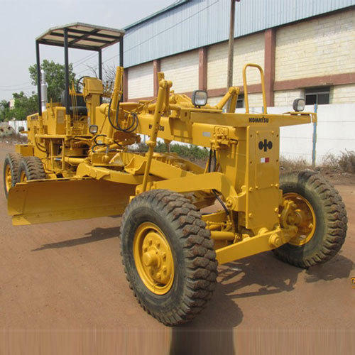 Komatsu GD605A-3, GD655A-3 Motor Grader Operation & Maintenance Manual