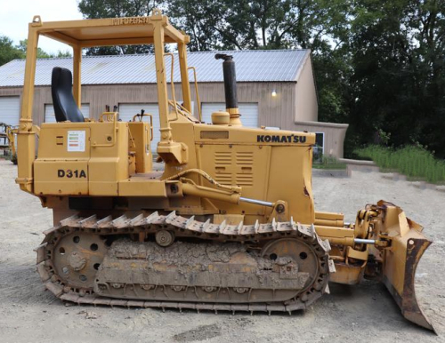 Komatsu D31A-17, D31E-17, D31P-17, D31PL-17, D31PLL-17, D31P-17A, D31P-17B Bulldozer