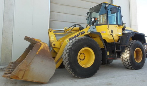 Komatsu WA250-3 Wheel Loader Service Repair Manual