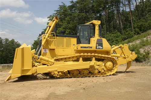 Komatsu D375A-5E0 Bulldozer Operation & Maintenance Manual