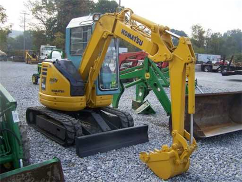 Komatsu PC28UU-2 Hydraulic Excavator Operation & Maintenance Manual