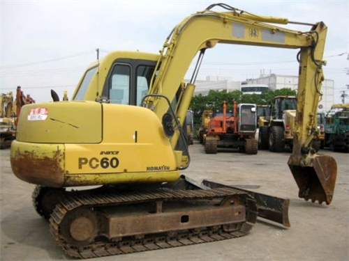 Komatsu PC60-6, PC60L-6, PC90-1 Hydraulic Excavator Operation & Maintenance Manual