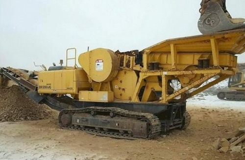 Komatsu BR350JG-1 Mobile Crusher