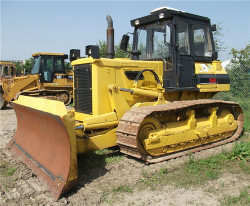 Komatsu D58E-1, D58E-1A, D58E-1B, D58P-1, D58P-1B Bulldozer