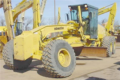 Komatsu GD750A-1 Motor Grader