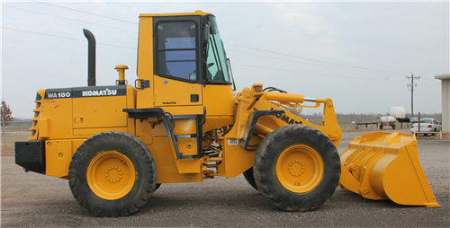 Komatsu WA180-3 Parallel Tool Carrier