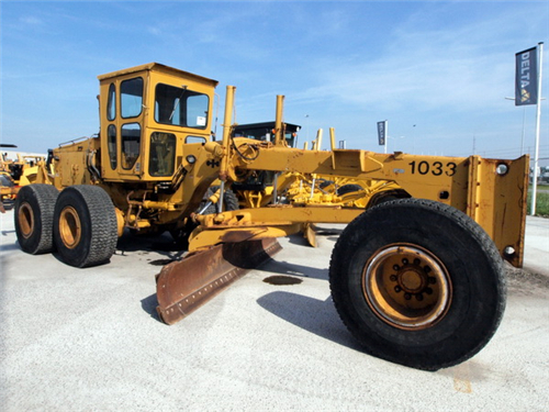 Komatsu GD605A-1, GD655A-1 Motor Grader