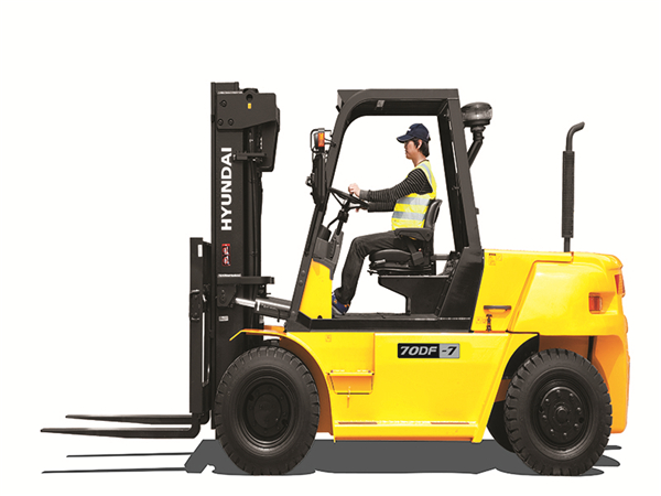 Hyundai 50DF-7, 60DF-7, 70DF-7 Forklift Trucks Service Repair Manual