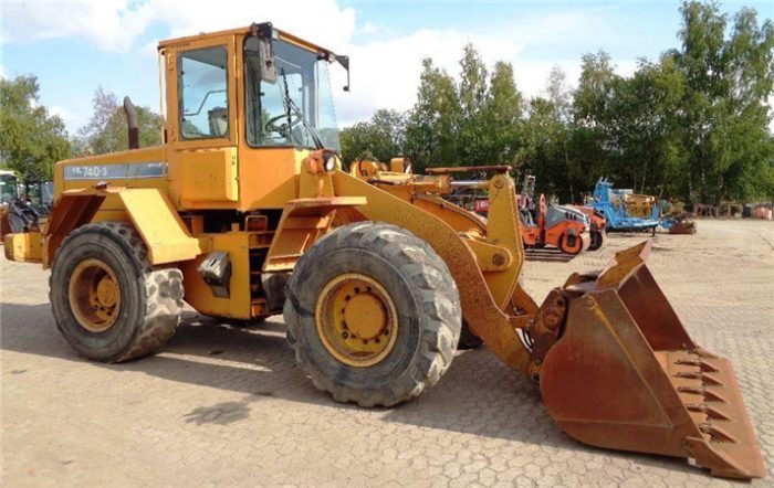 Hyundai HL740-3 Wheel Loader Service Repair Manual