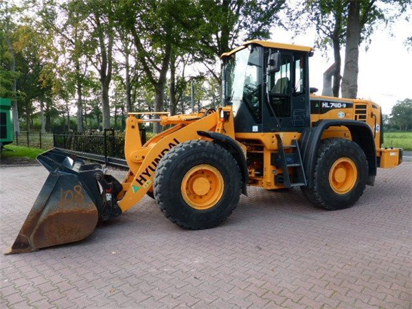 Hyundai hl740 9s
