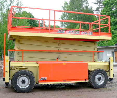 JLG Liftlux 210-25, 245-25 Diesel Scissor Lifts Service Repair Manual (P/N – 3121331)