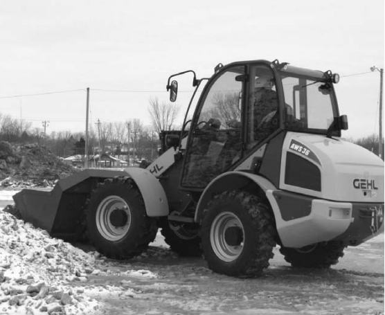 Gehl AWS36 All-Wheel-Steer Loader Operator’s Manual