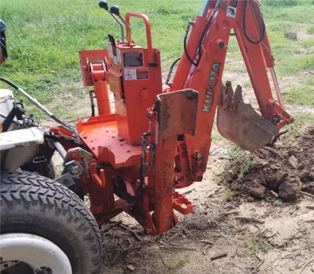 Kubota BT600 Backhoe Parts Manual