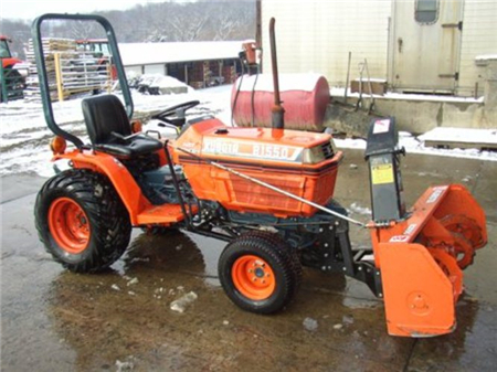 Kubota B2550 50′ Two Stage Snowblower Operator’s & Parts Manual