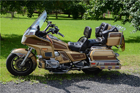 1984 Honda Goldwing GL1200D, GL1200A Motorcycle Service Repair Manual