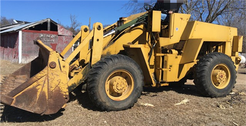 Case IH W24 Articulated Loader Operator’s Manual